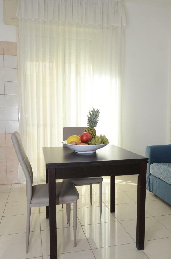 Residence Edera Римини Экстерьер фото