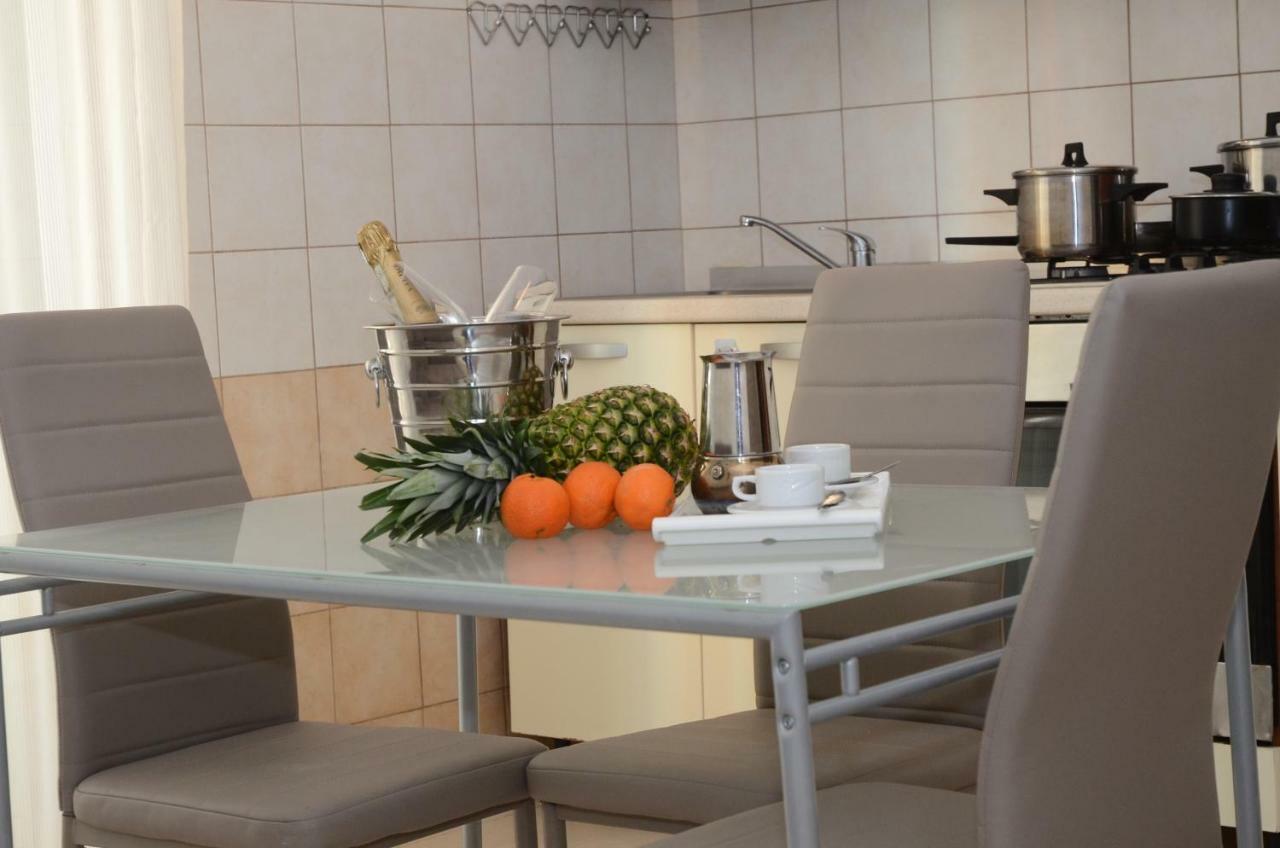 Residence Edera Римини Экстерьер фото