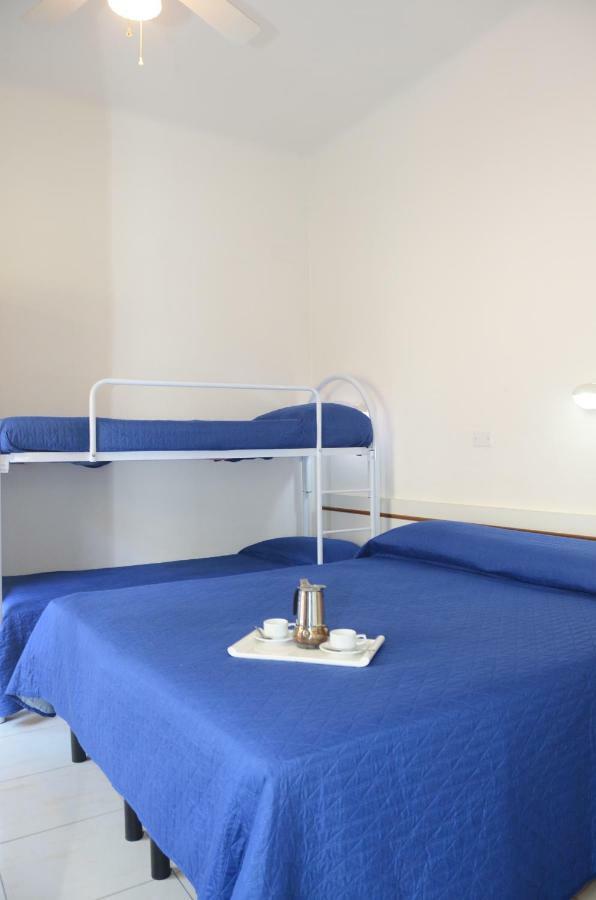 Residence Edera Римини Экстерьер фото