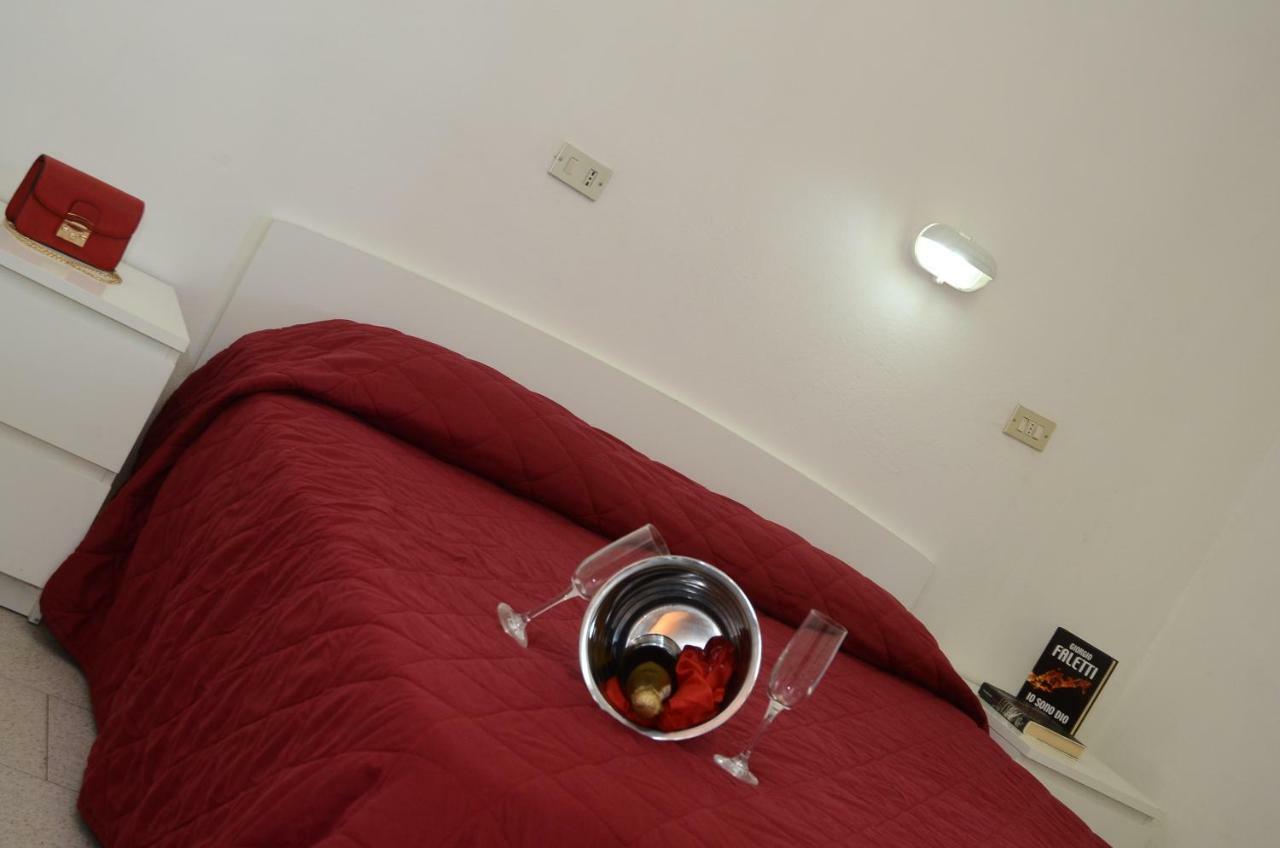 Residence Edera Римини Экстерьер фото